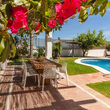 فيلة Luxury With Stunning Sea Views, 600m From The And The Port, Private Pool, Walking Distance To The Old Town And Amenities